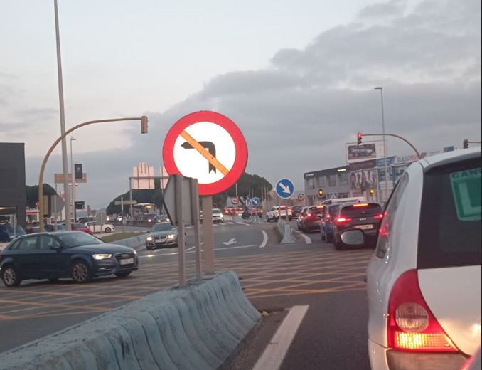 Imagen de archivo de retenciones en la A-7 a su paso por Algeciras. Foto: D.F. /8Directo.