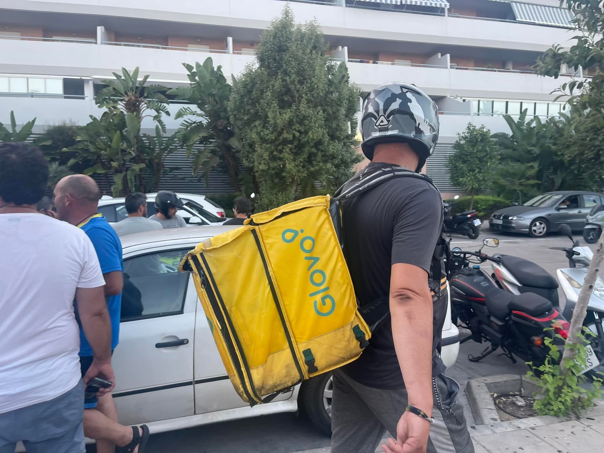 Trabajadores de Glovo se concentran a las puertas del centro comercial Puerta Europa en julio de 2023. Imagen de archivo. Fotos: S.F. / 8Directo