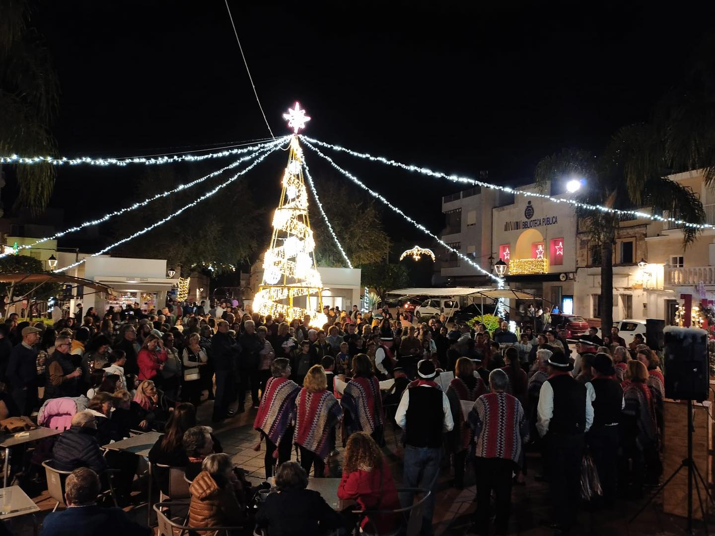 Imagen del alumbrado de Tesorillo. Foto del Ayuntamiento. Tesorillo brilla más que nunca por Navidad