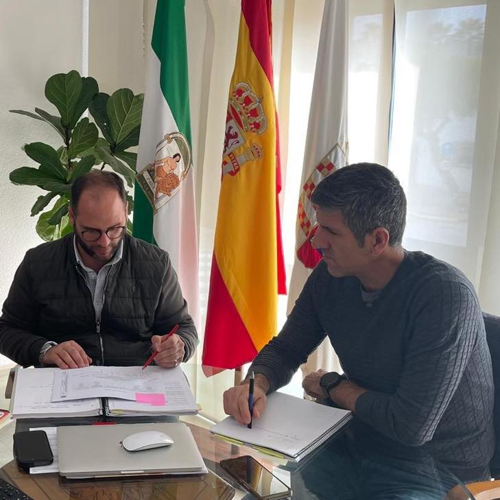Castellar aprueba una oferta de empleo para contratar dos nuevos policías locales. 