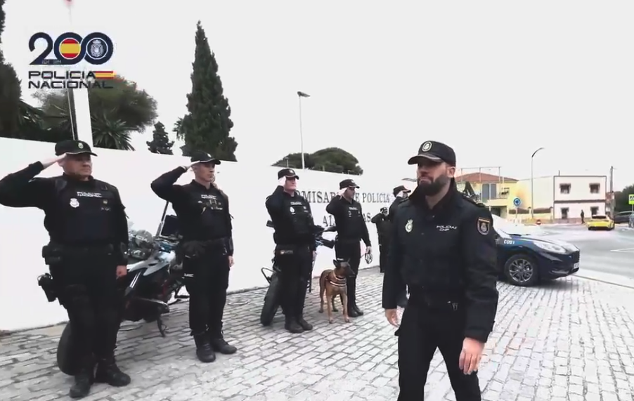 Vuelve a la Comisaría de Algeciras el agente arrollado por unos narcos en 2020