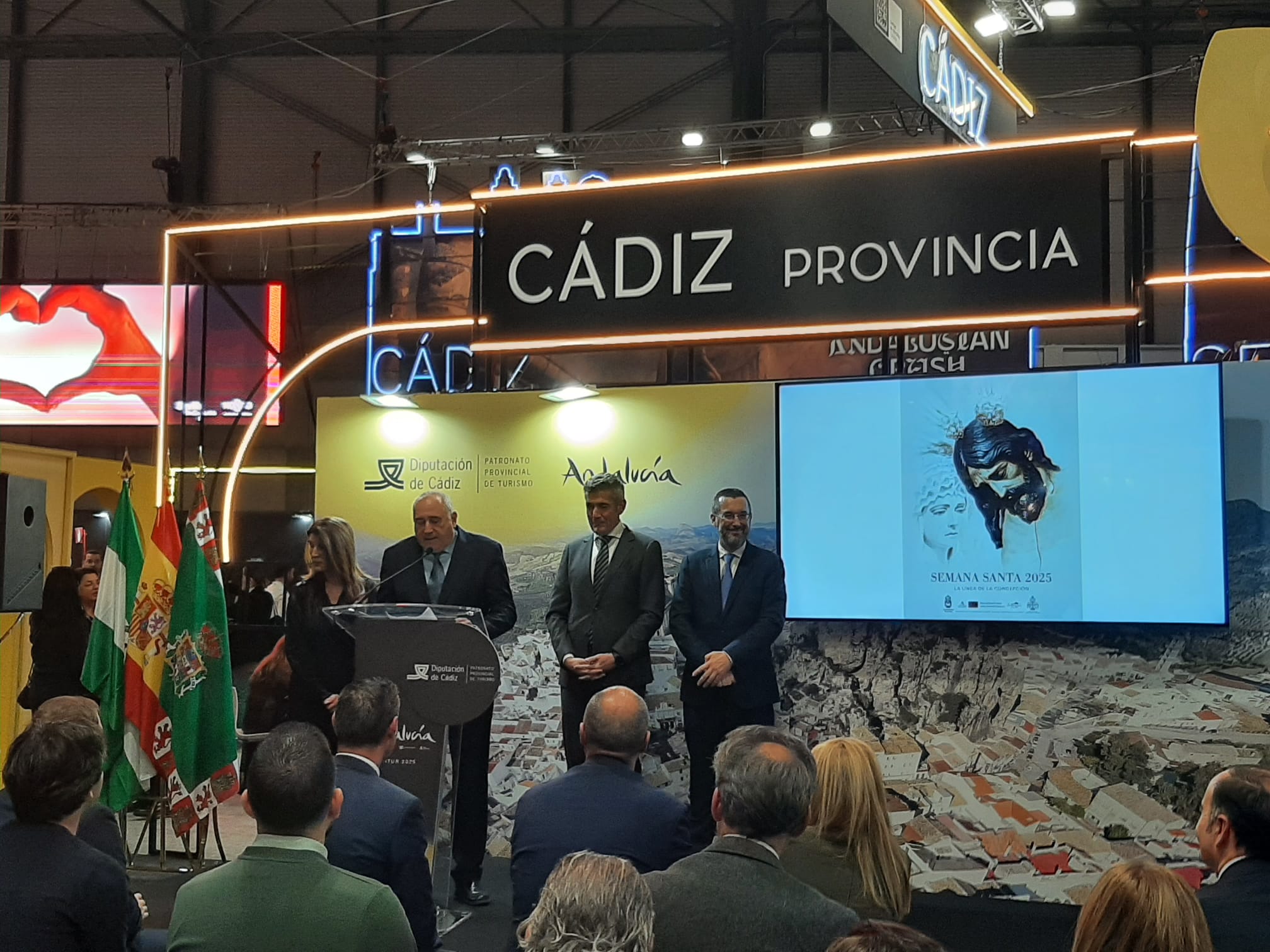 La Línea lleva su pasión y devoción a FITUR 2025