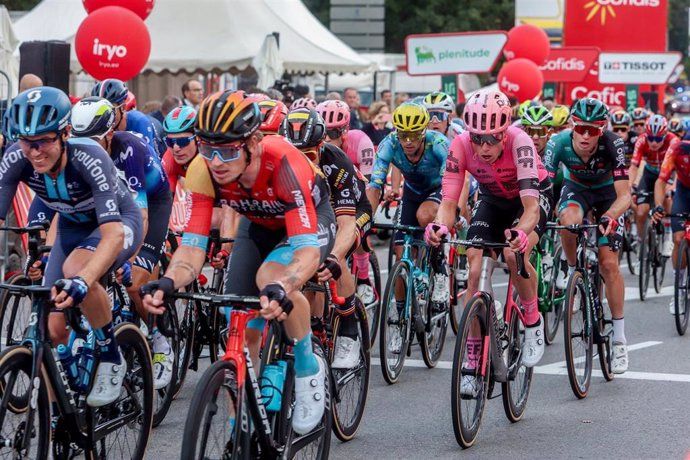 La Vuelta Ciclista a Andalucía concluirá en La Línea tras atravesar Jimena, Castellar y San Roque. Foto: Ricardo Rubio - Europa Press - Archivo.