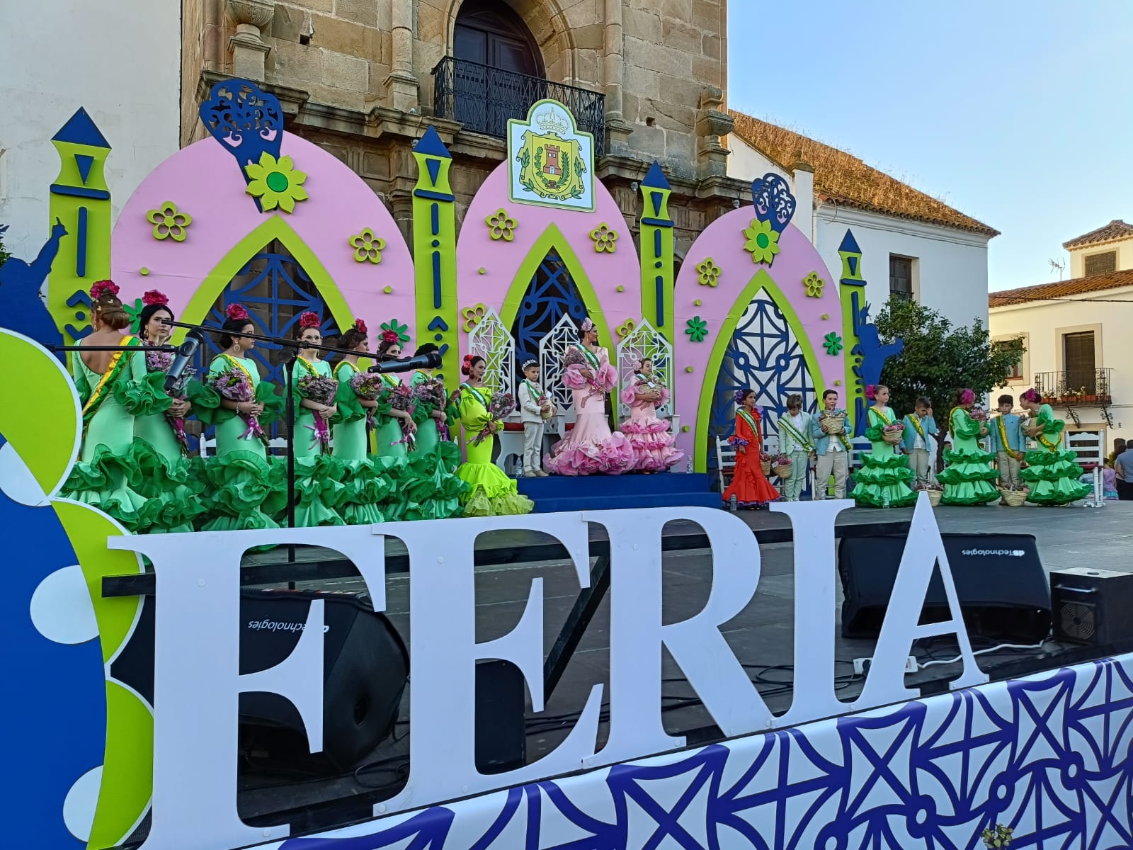 Abierto el plazo para inscribirse en  la elección de la corte infantil de la Feria de Los Barrios.