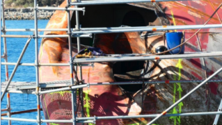 Reparaciones de los daños en la proa del 'ADAM LNG'. Foto: Gibraltar. Reparaciones de los daños en la proa del 'ADAM LNG'. Foto: Gibraltar.