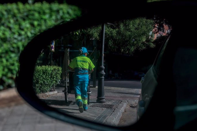 Reducción de la jornada laboral a 37,5 horas: cuándo entra en vigor y a quién afecta. RICARDO RUBIO / EUROPA PRESS - Archivo