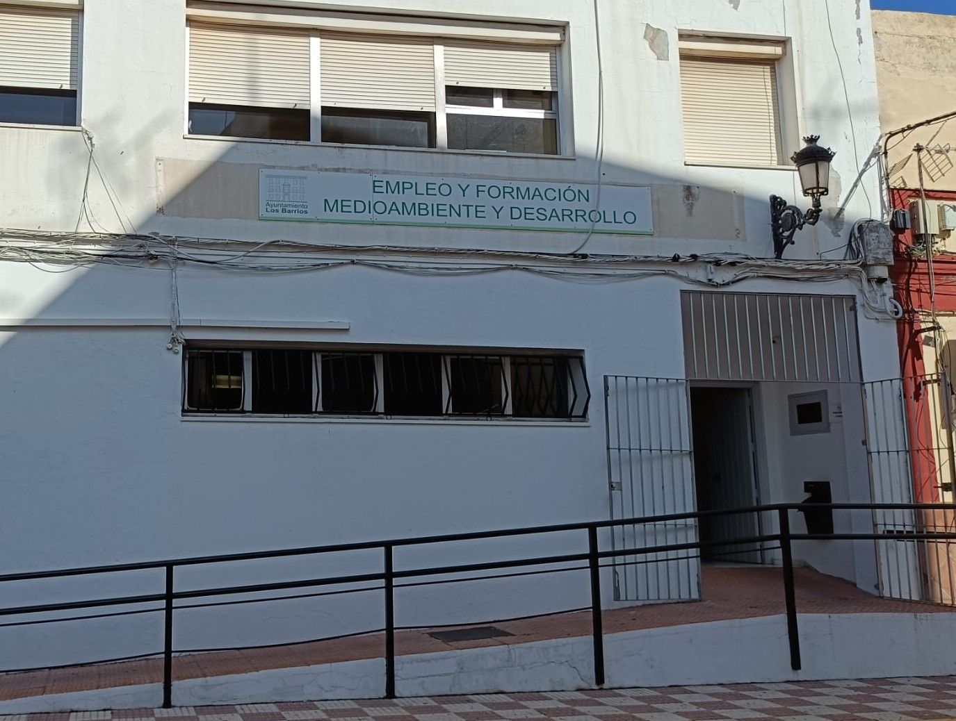 Los Barrios oferta un curso de instalaciones eléctricas para desempleados mayores de 52 años