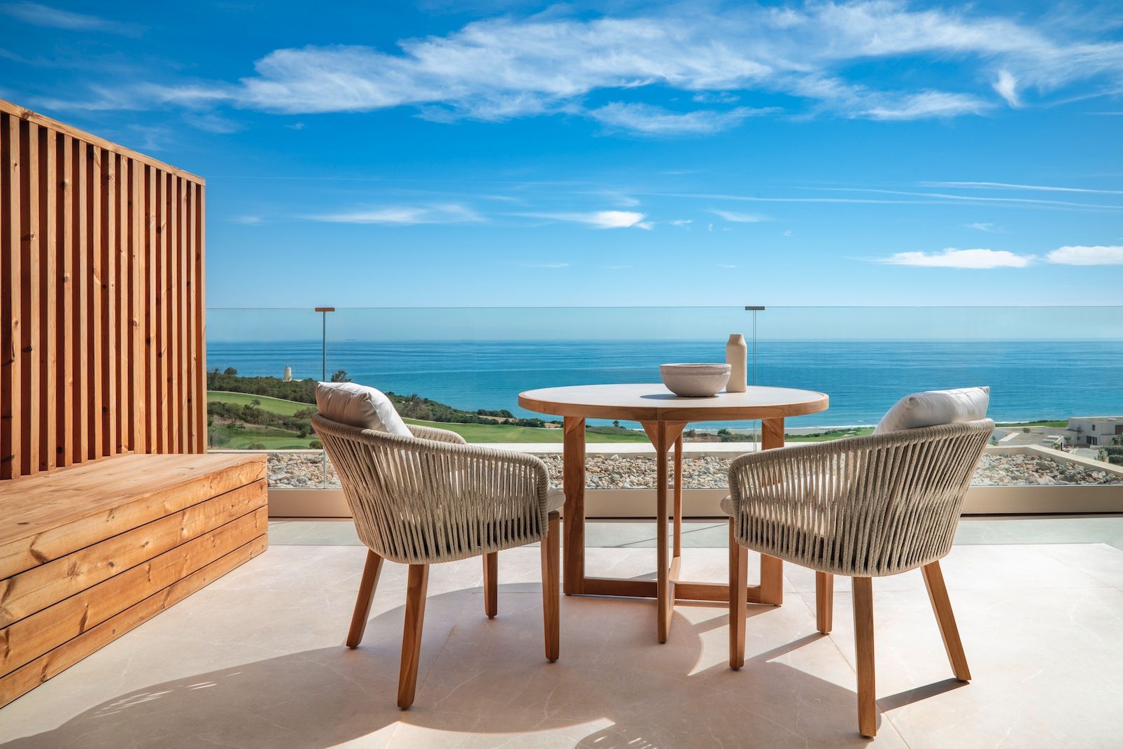 Terraza con vistas.Fairmont La Hacienda 