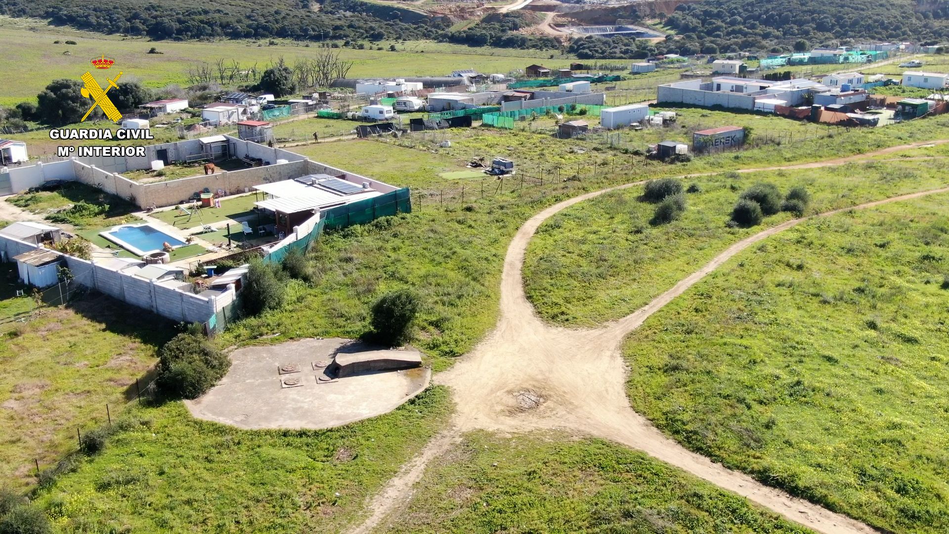 El Seprona interviene en 103 construcciones ilegales en suelos protegidos de San Roque, Tarifa y Los Barrios.
