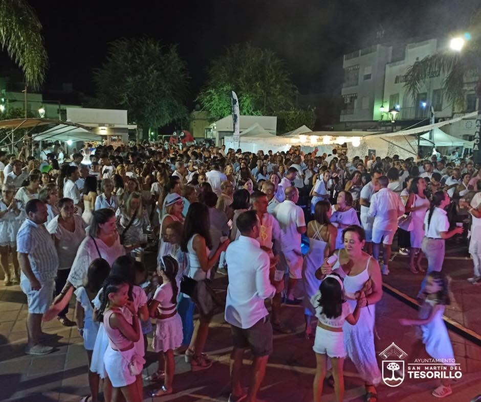 Una edición anterior de la Noche en Blanco de San Martín del Tesorillo. 