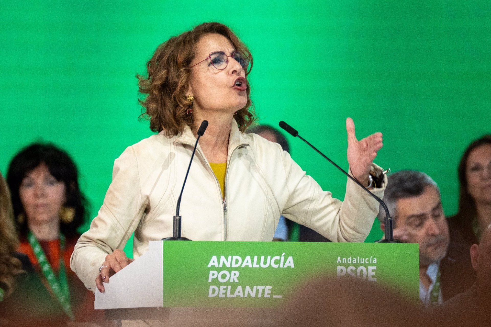 Montero avisa a Juanma Moreno que el PSOE andaluz sale "a ganar". Foto: FRANCISCO J. OLMO/EUROPA PRESS. 