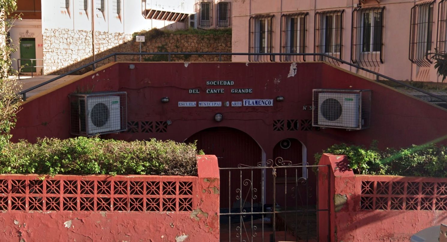 La Sociedad del Cante Grande busca una sede por su cuenta ante la falta de solución municipal. 