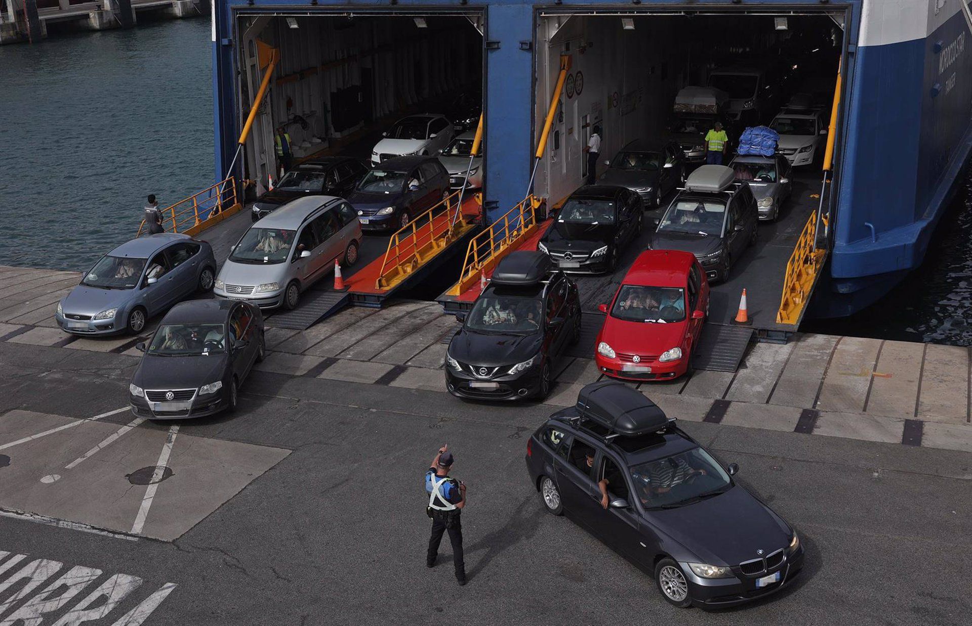 El temporal obliga a cancelar varias conexiones marítimas con Tánger desde Algeciras y Tarifa.
