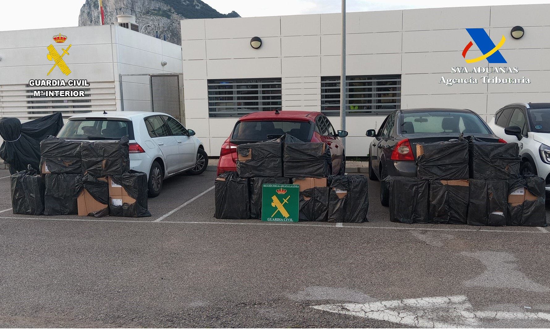 Intervienen en La Línea 9.700 cajetillas de tabaco de contrabando procedente de Gibraltar
