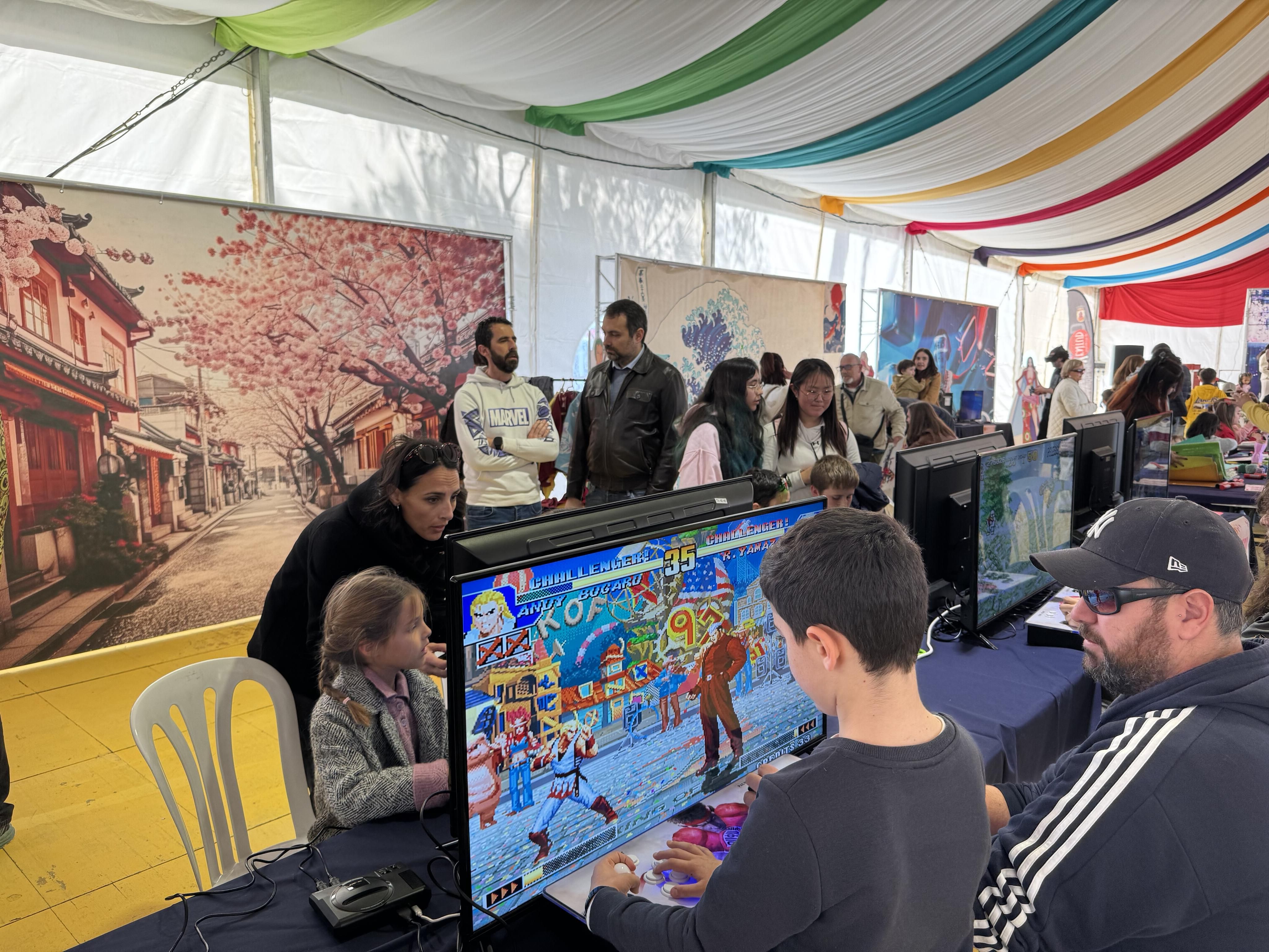 San Roque disfruta del II Encuentro de Manga y Videojuegos Japan Tour