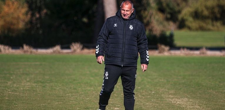 La Balona despide al técnico Javi Moreno 