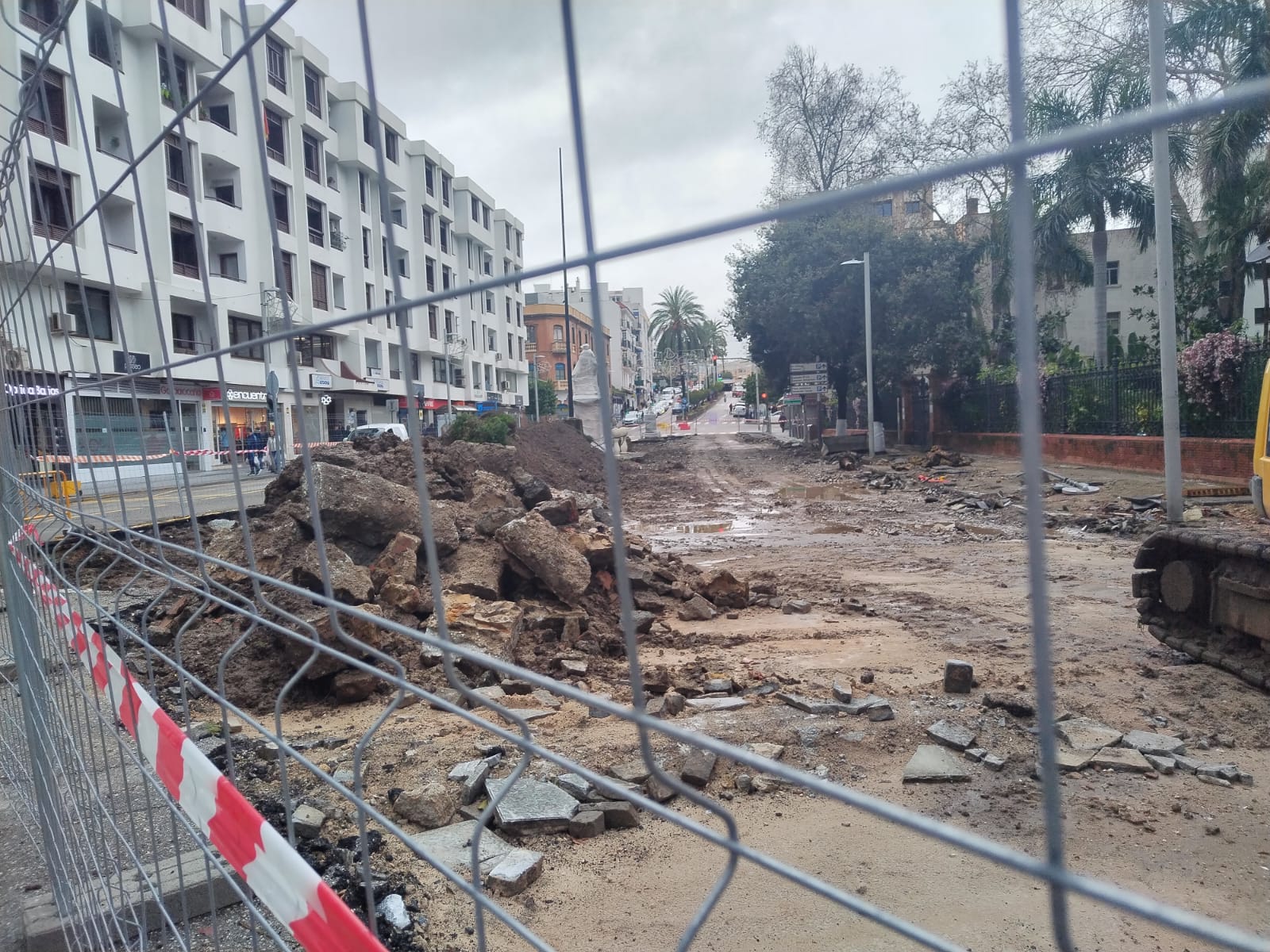 El Parque María Cristina se queda sin procesiones esta Semana Santa por las obras en Blas Infante.