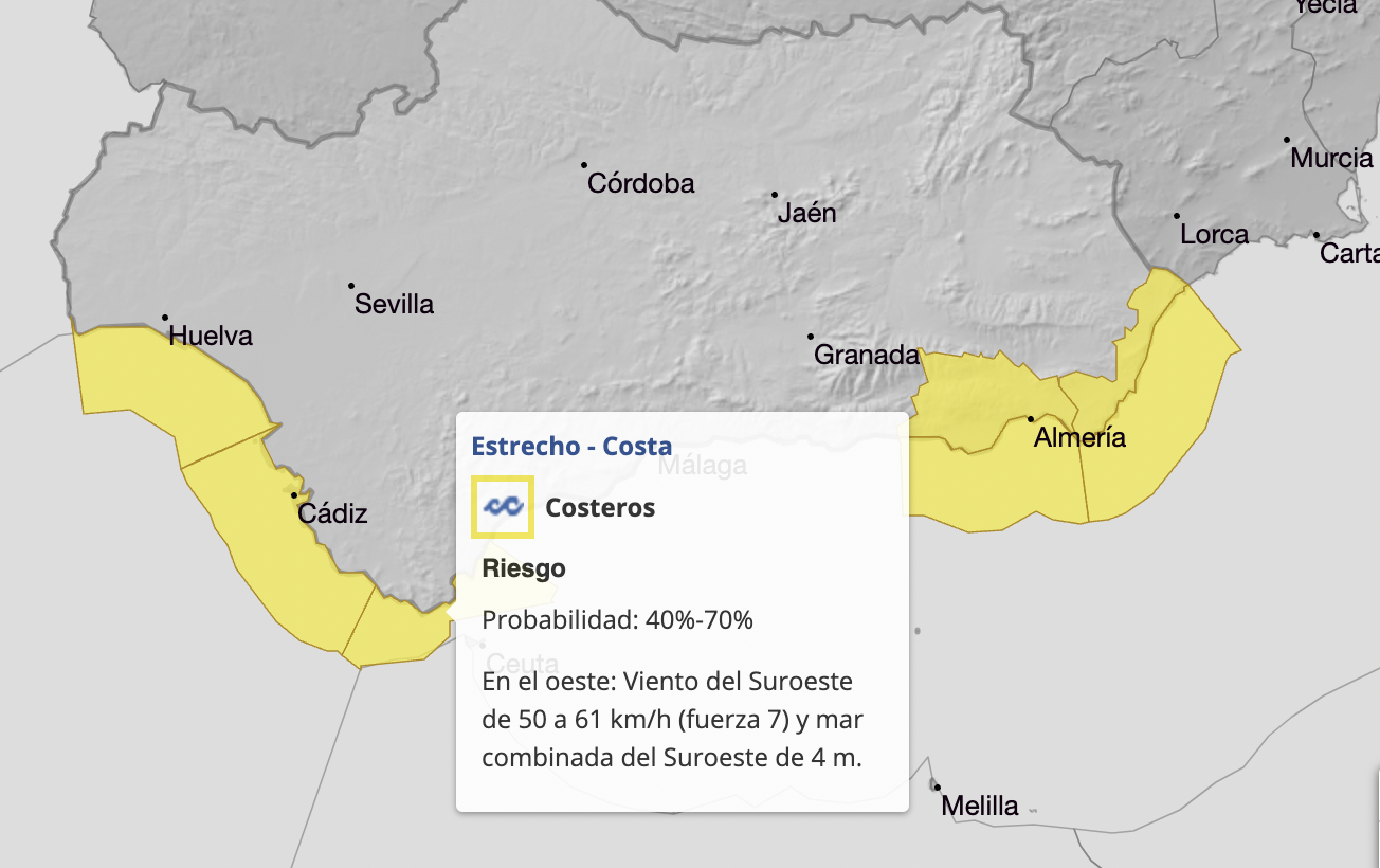 Actualización: La Aemet mantiene el aviso amarillo en el Estrecho pero sólo por fenómenos costeros. 