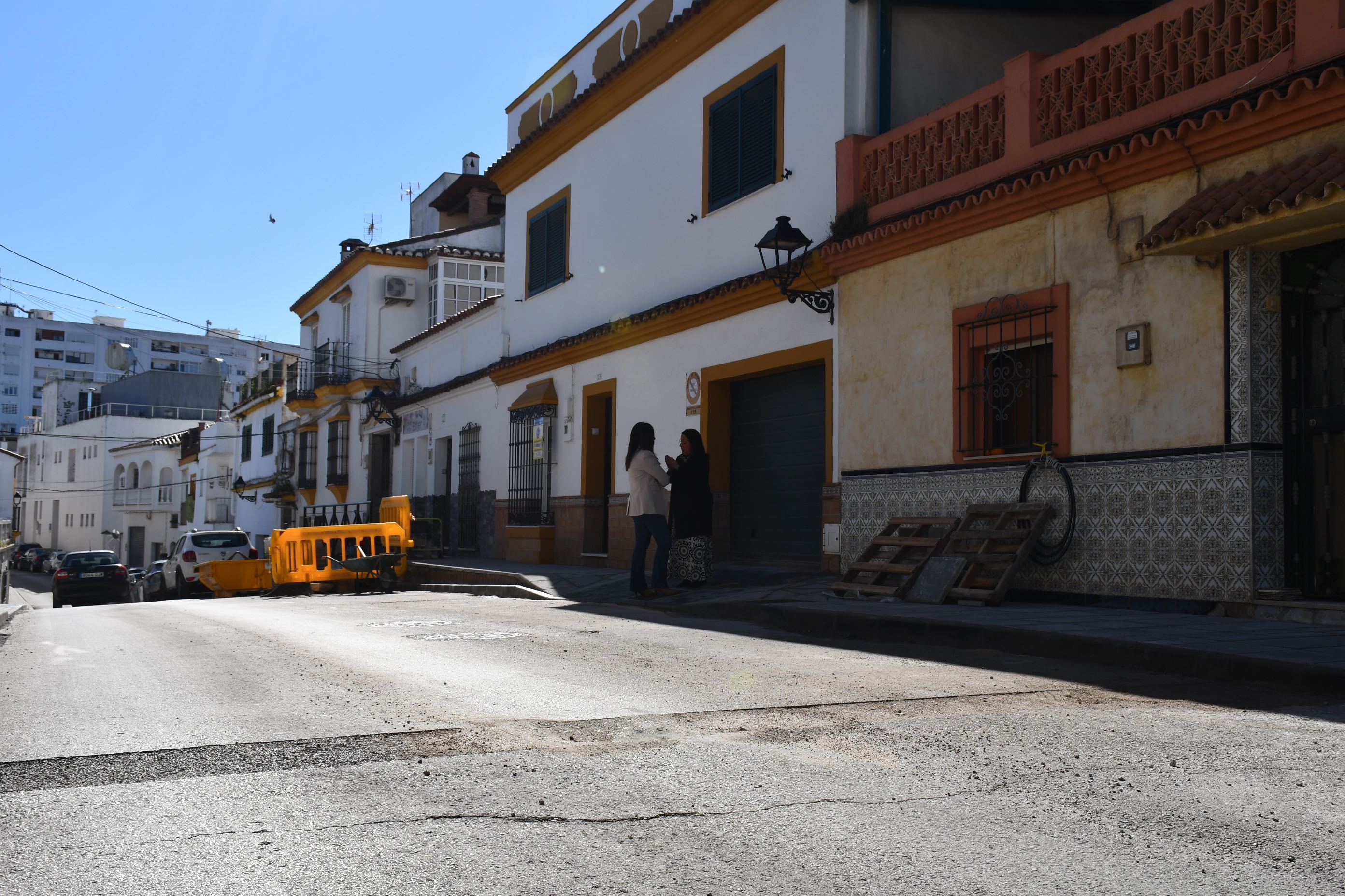 Mejora del acerado de la calle Eucaliptus en San Roque casco.