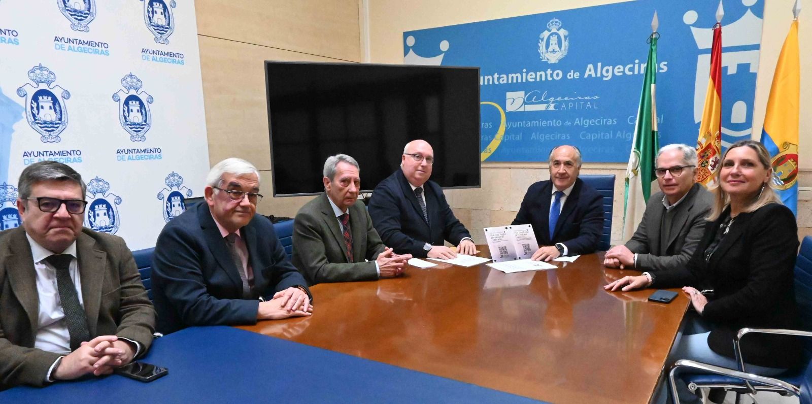 El centro de Algeciras contará con 14 placas con QR con información y un vídeo sobre las cofradías .