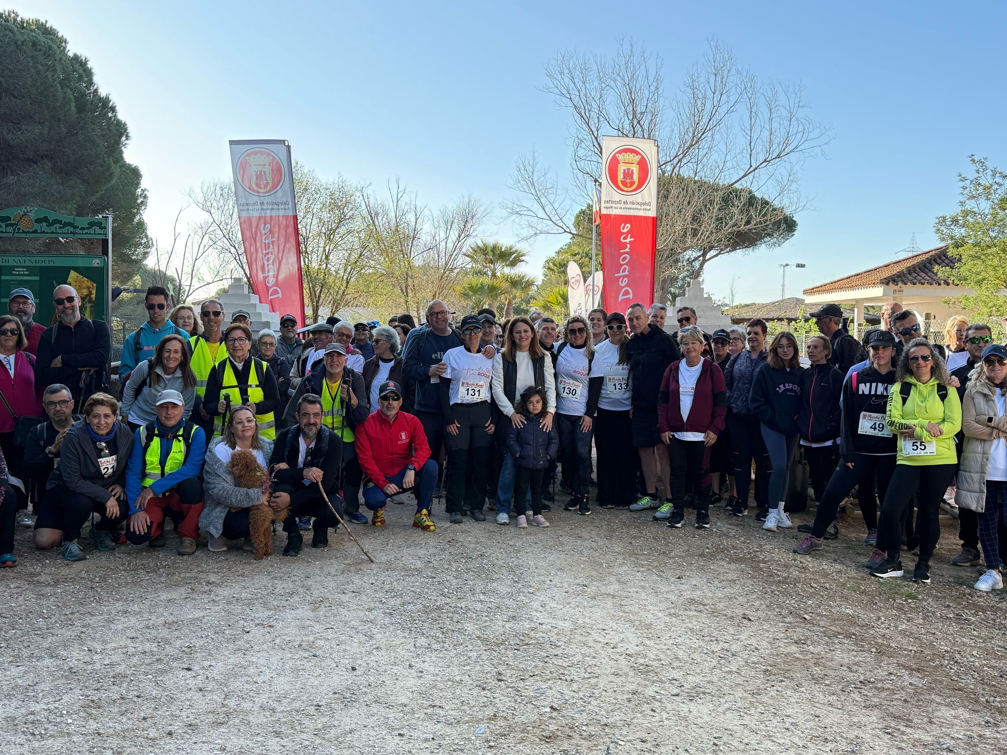 Buen ambiente y la convivencia en la III Marcha Popular Ciudad de San Roque en el Pinar del Rey. 