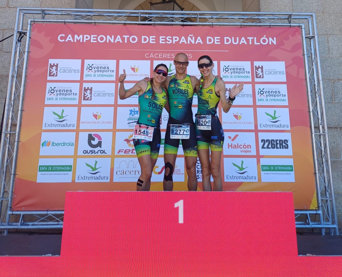 Oro y plata para las atletas algecireñas Solís y Melcón en el Campeonato de España de Duatlón.