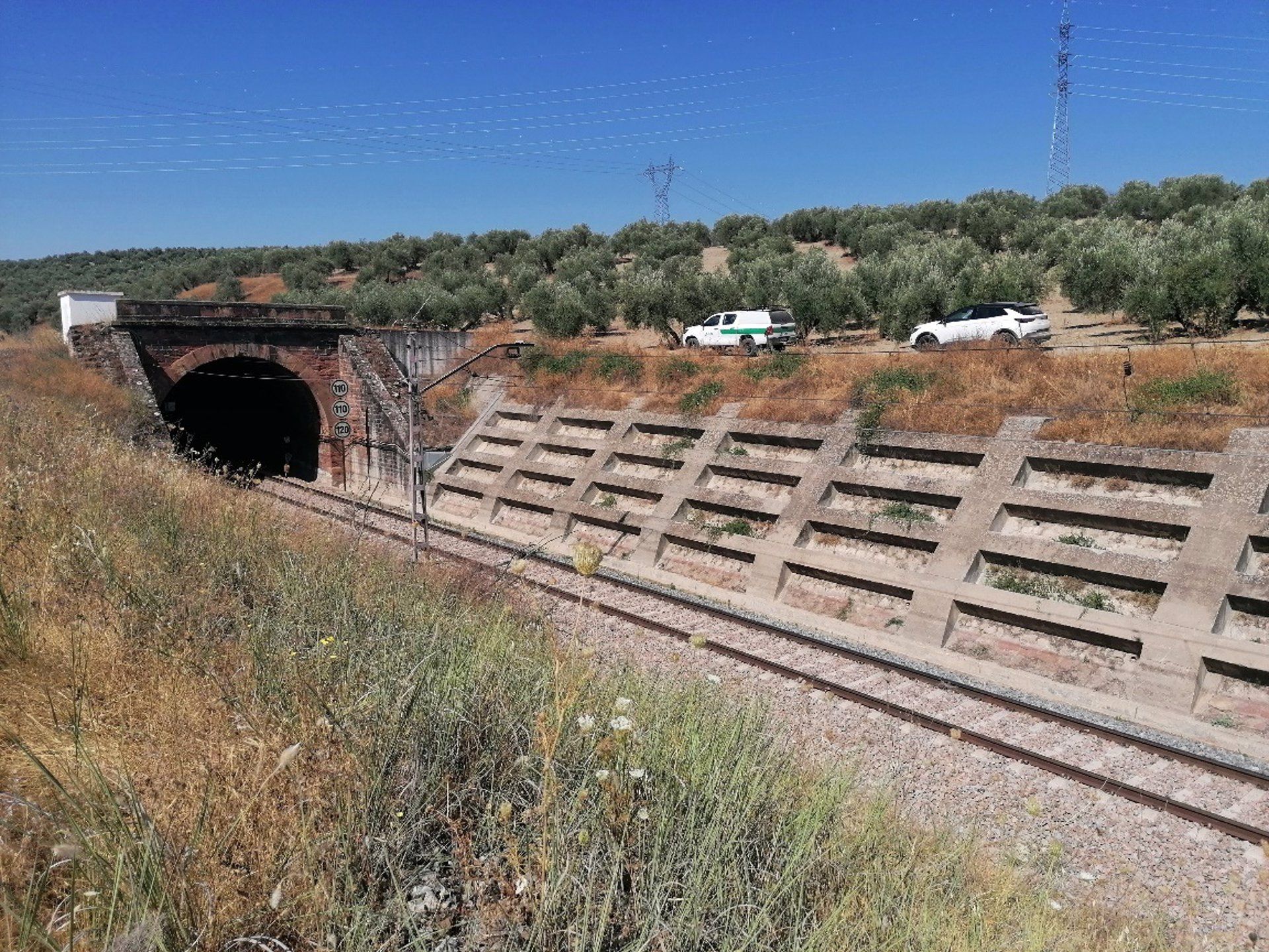Uno de los túneles que será adaptado para los servicios de la autovía ferroviaria Algeciras-Zaragoza. - MINISTERIO DE TRANSPORTES. Adjudicadas por 26,5 millones obras para adaptar túneles de la autopista ferroviaria Algeciras-Zaragoza
