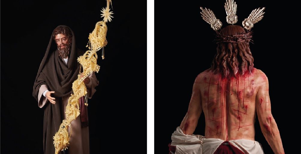 Santiago Apóstol, que sale el Domingo de Ramos de Los Barrios (izquierda), y la impresionante espalda de El Despojado de Ronda.. Santiago Apóstol, que sale el Domingo de Ramos de Los Barrios (izquierda), y la impresionante espalda de El Despojado de Ronda..