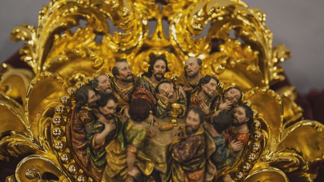 Detalle sobre dorado. 