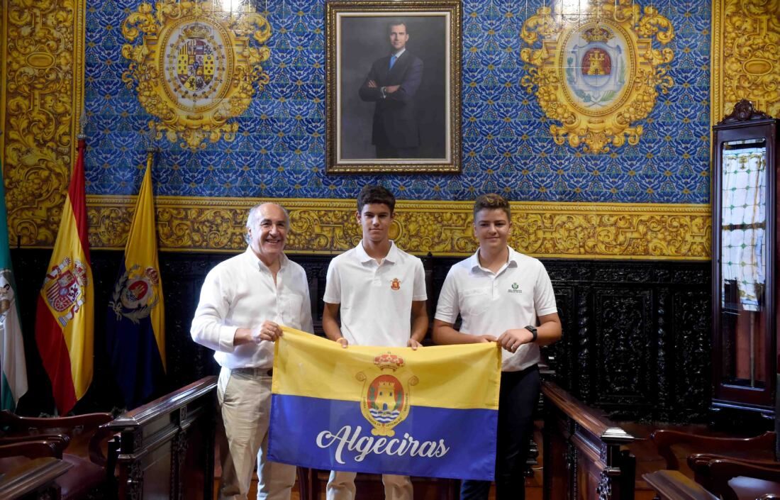 HERMANOS-GOLFISTAS-BANOS