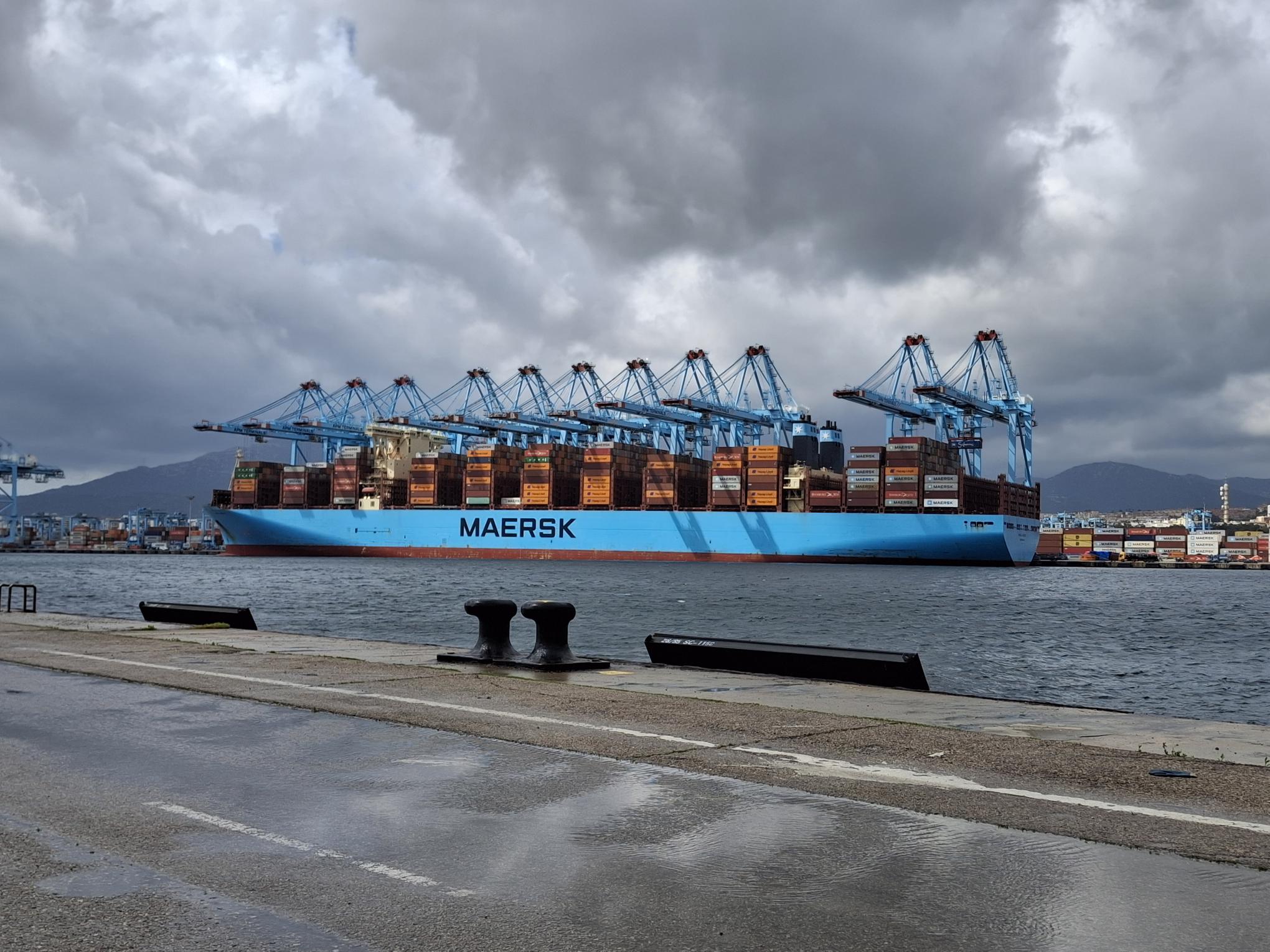 Manila Maersk. Hito en el enlace Algeciras-Tánger Med: supera los 50.000 camiones en un mes por primera vez.