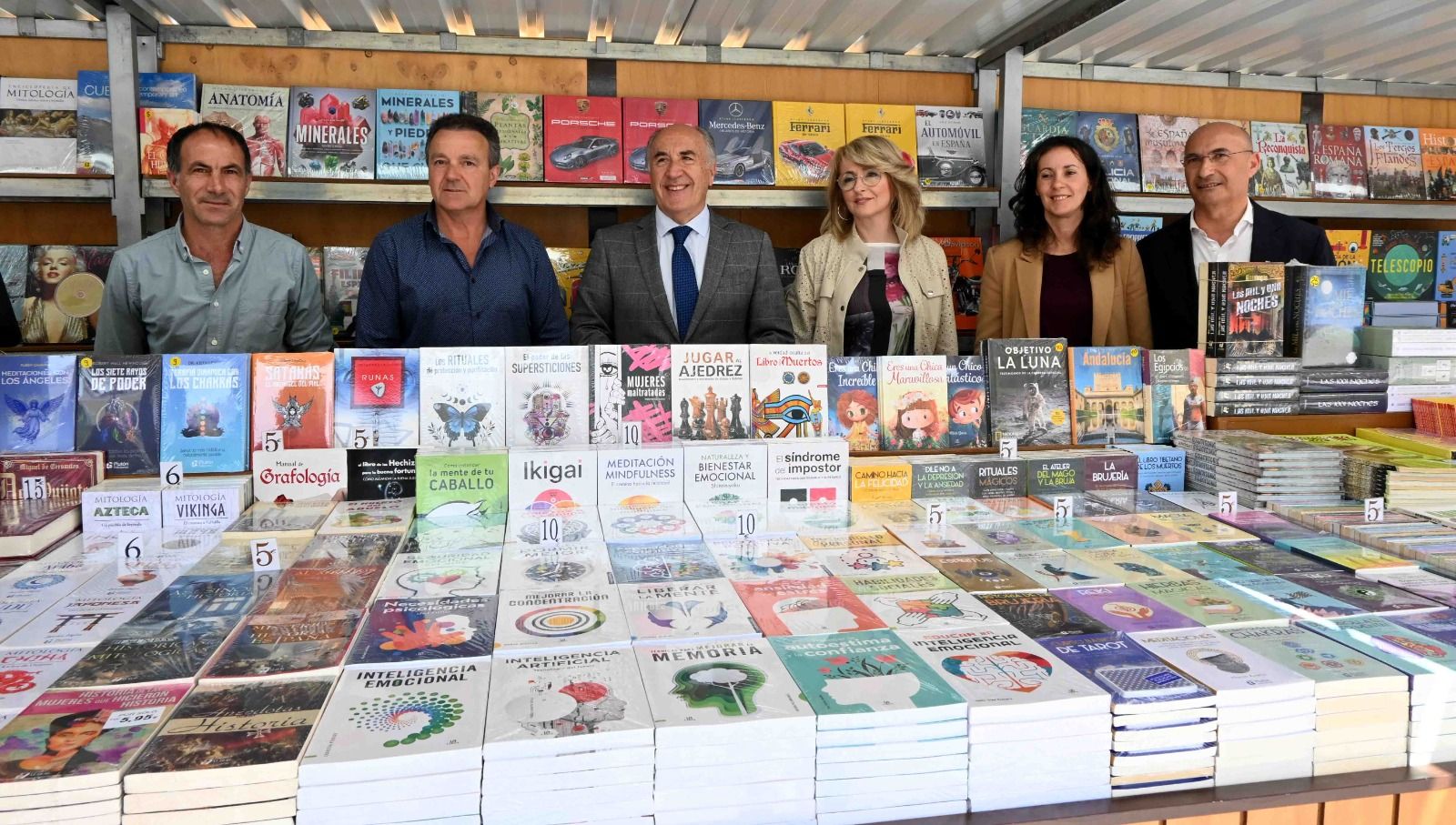 La Feria del Libro más flamenca arranca este viernes en la Plaza Alta.