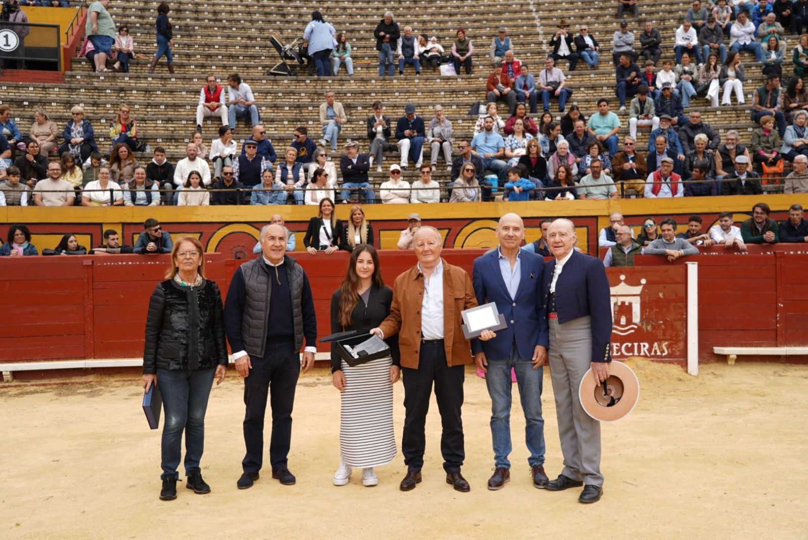 'Miguelete' celebra su tradicional festival taurino benéfico en Las Palomas.