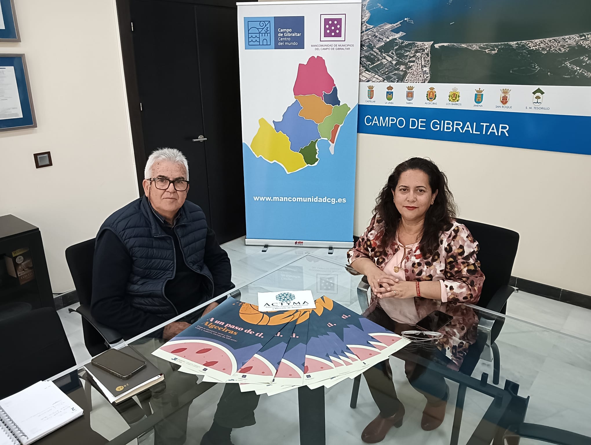 La Mancomunidad y el comercio tradicional de Algeciras aúnan esfuerzos para su impulso