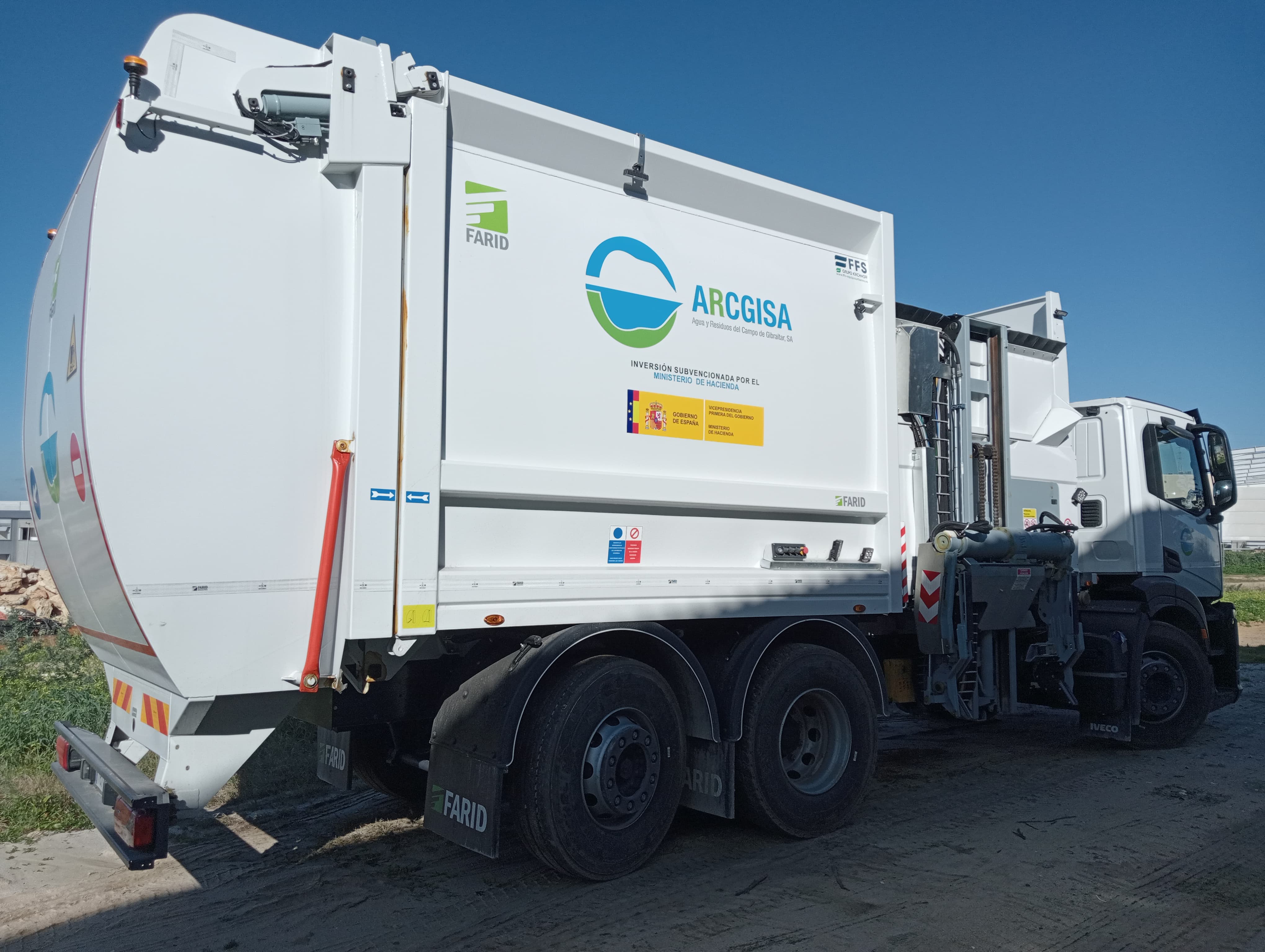 Tarifa incorpora tres nuevos camiones de recogida de residuos gracias al acuerdo de Mancomunidad y Hacienda