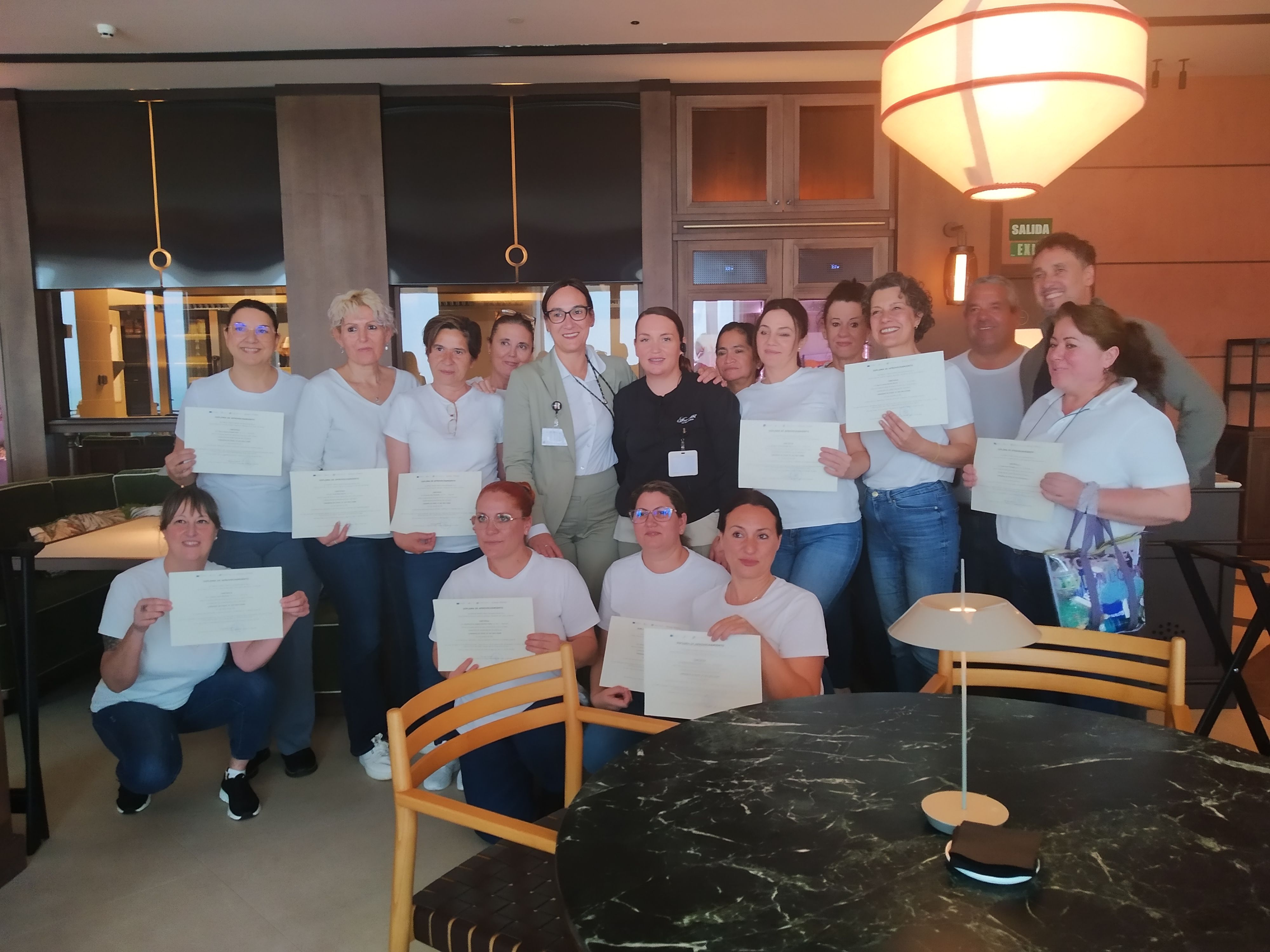 Cámara, Ayuntamiento de San Roque y Hotel Fairmont se alían por la formación y el empleo.