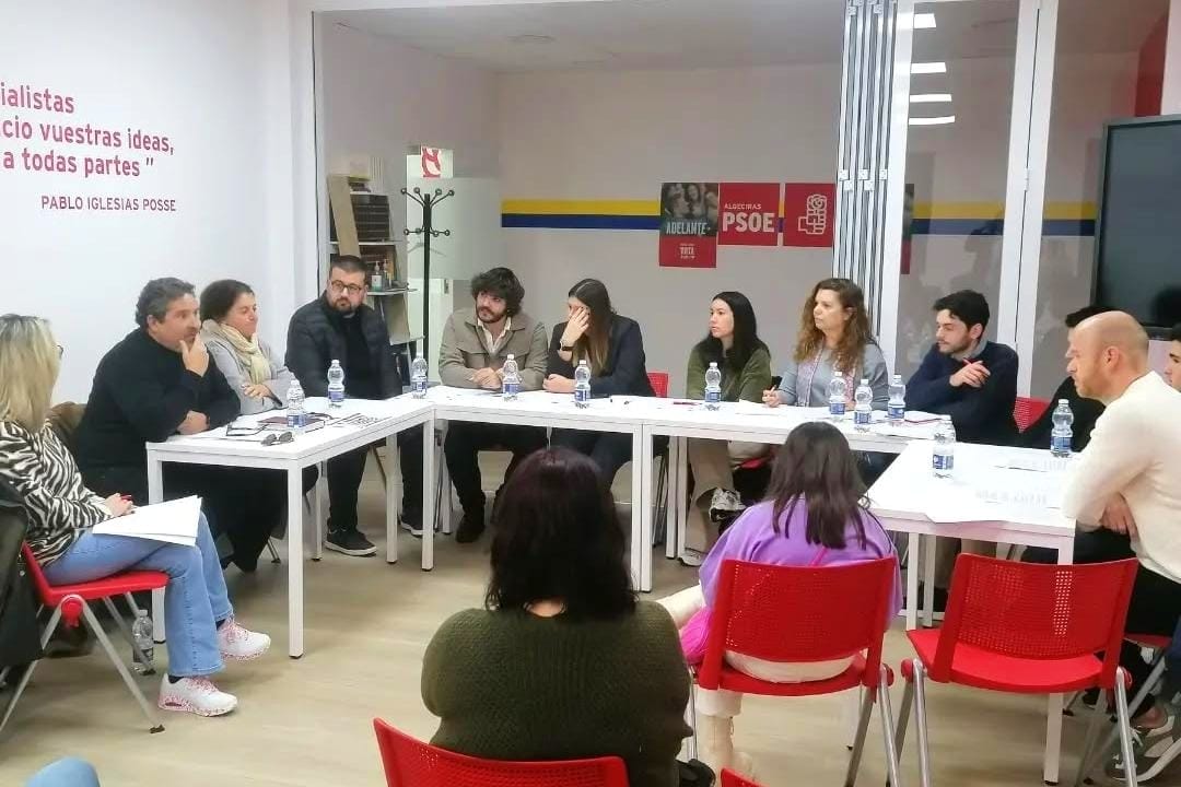Reunión con asociación Bullying en Casa del Pueblo de Algeciras.