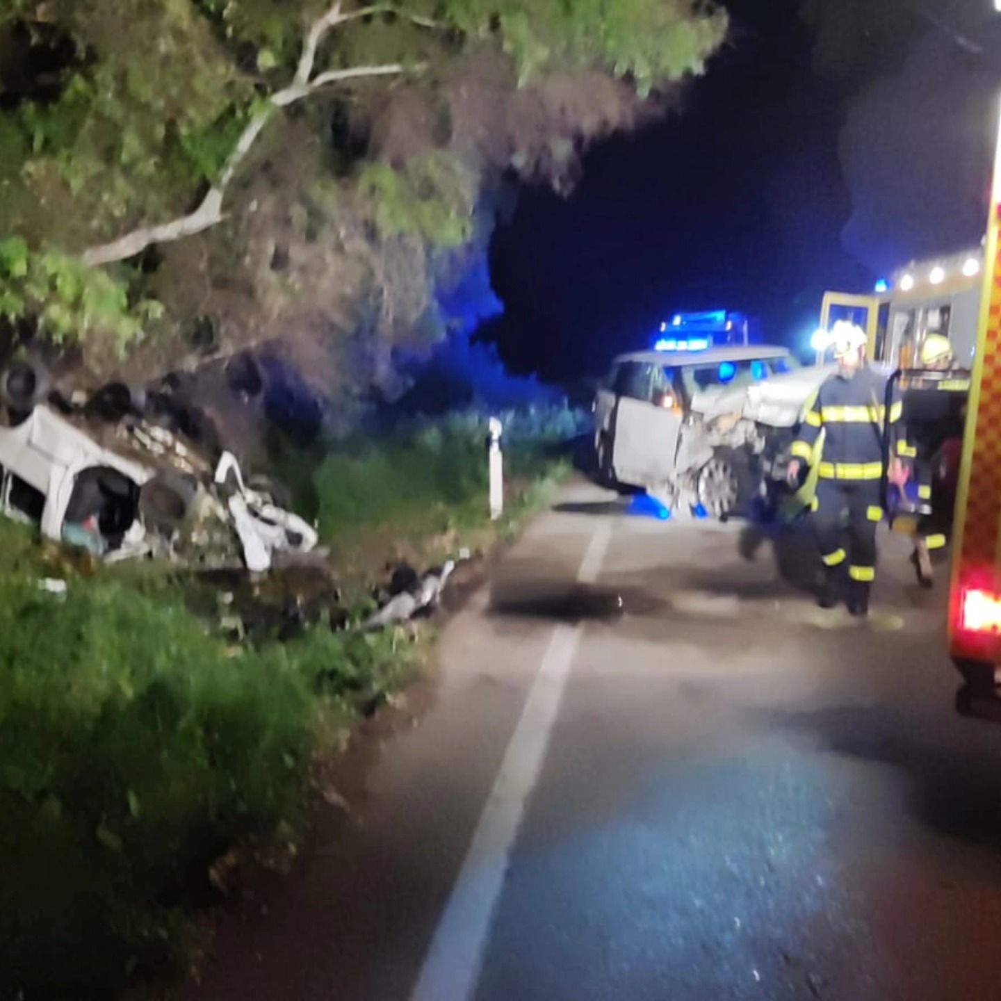 Dos muertos y tres heridos graves en una colisión en la A-405 entre Jimena y Castellar