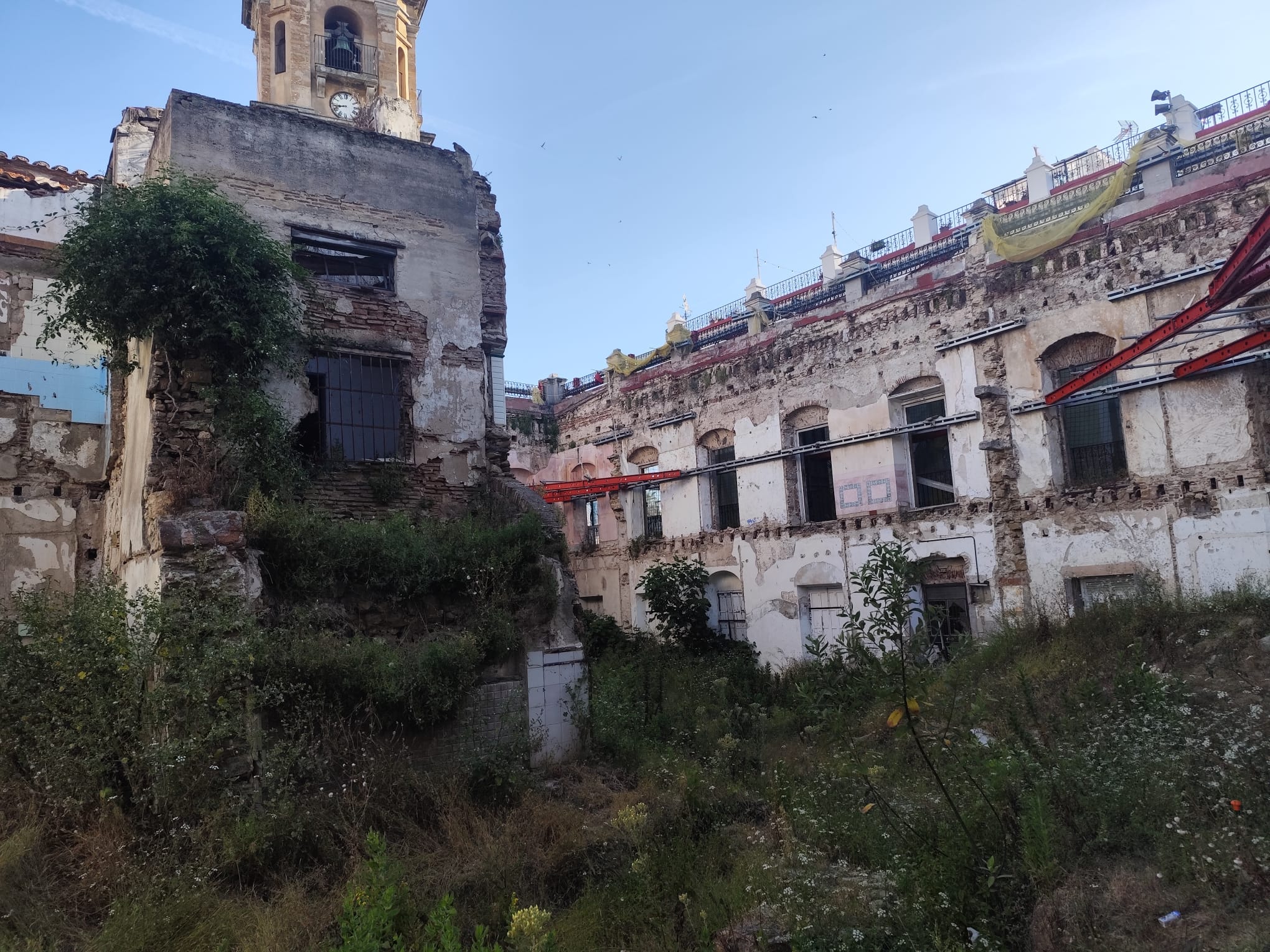 IU critica que el incendio en la Villa Vieja es "una muestra del abandono de la disciplina urbanística".