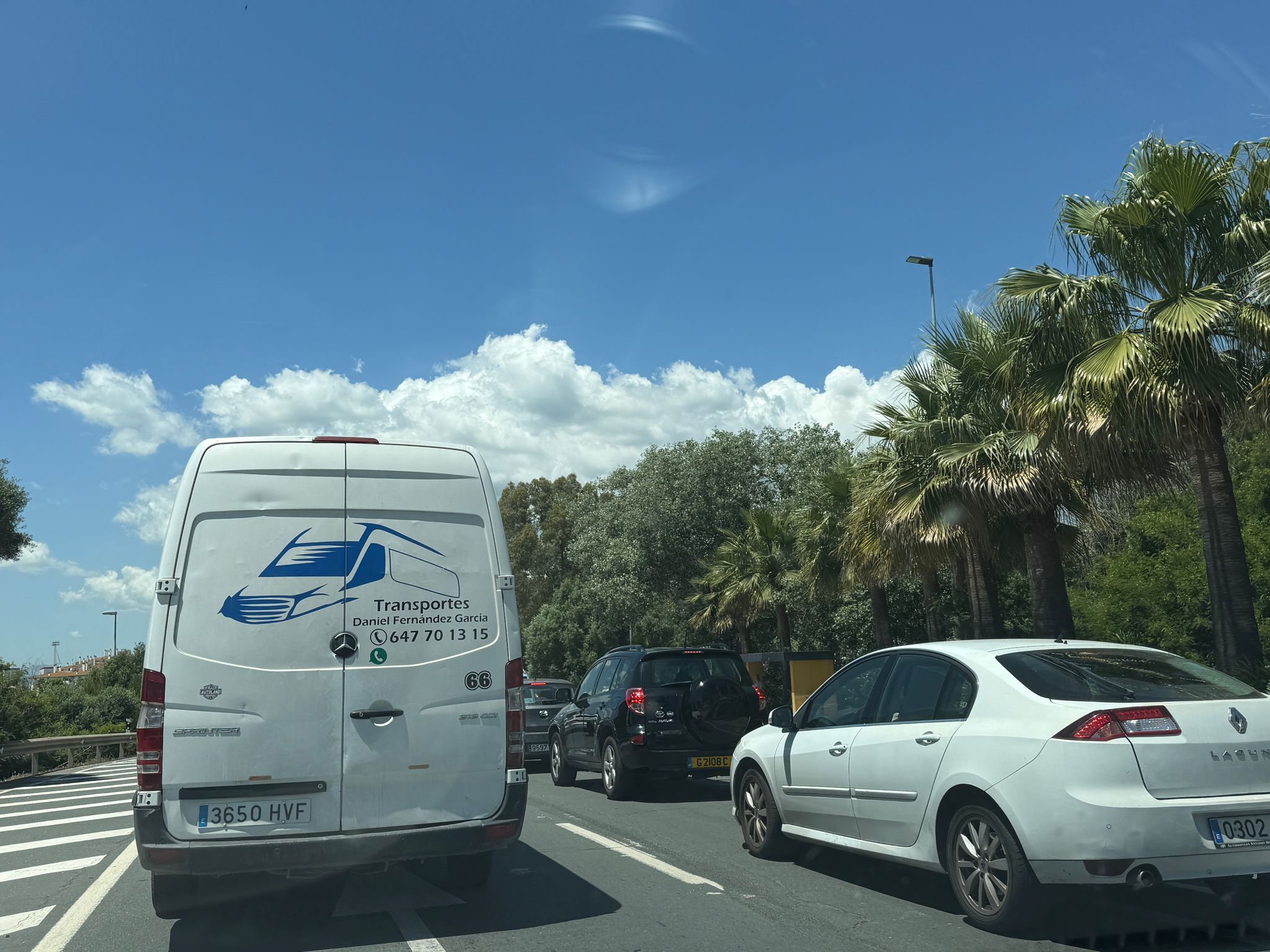 El alcalde de Algeciras denuncia el colapso constante de la A-7 tras un nuevo accidente. Foto: S.D. / 8Directo. Retenciones este viernes en la A-7.