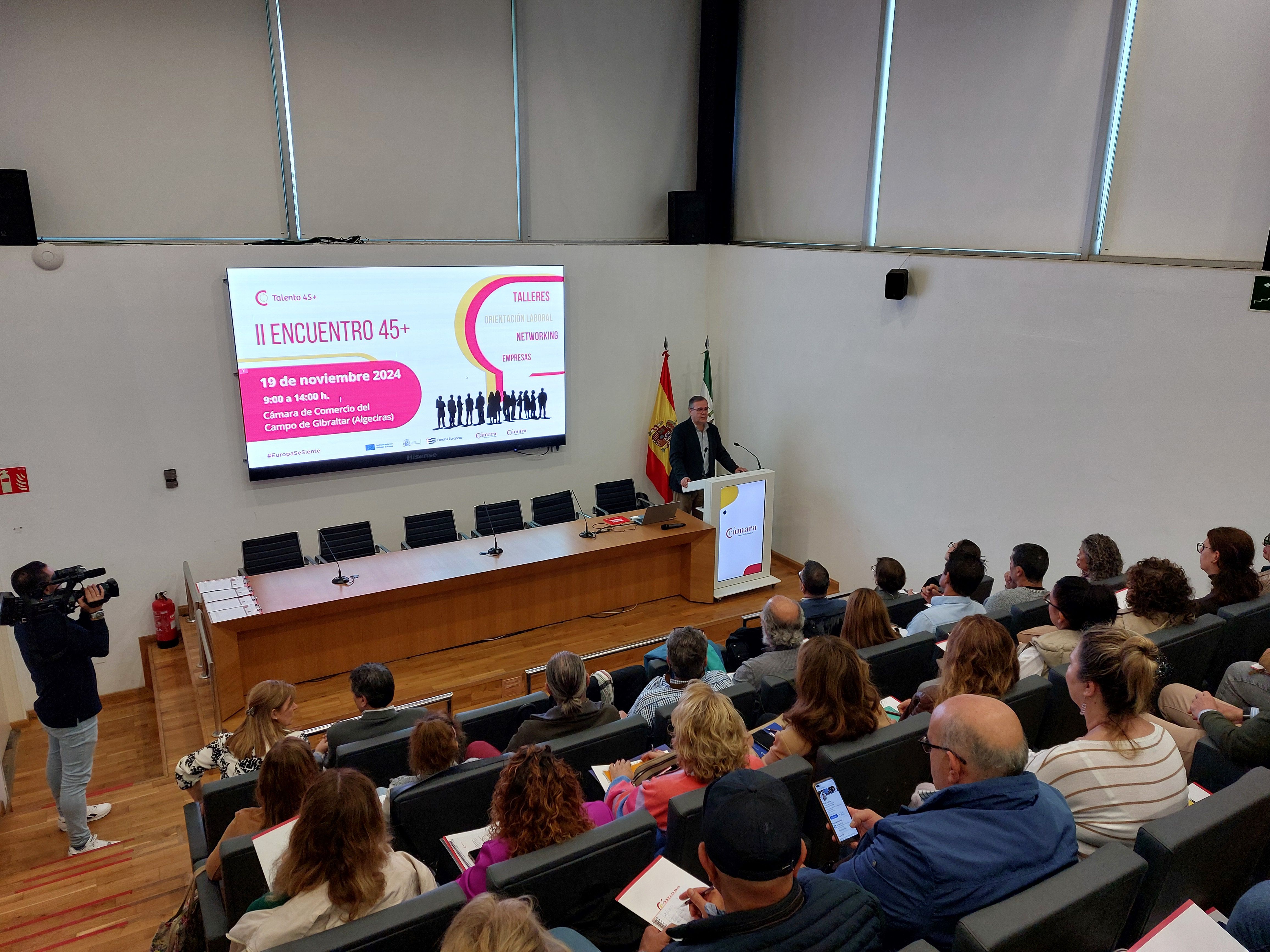 La Cámara de Comercio y Fernando Romay, unidos en Algeciras por el talento senior.