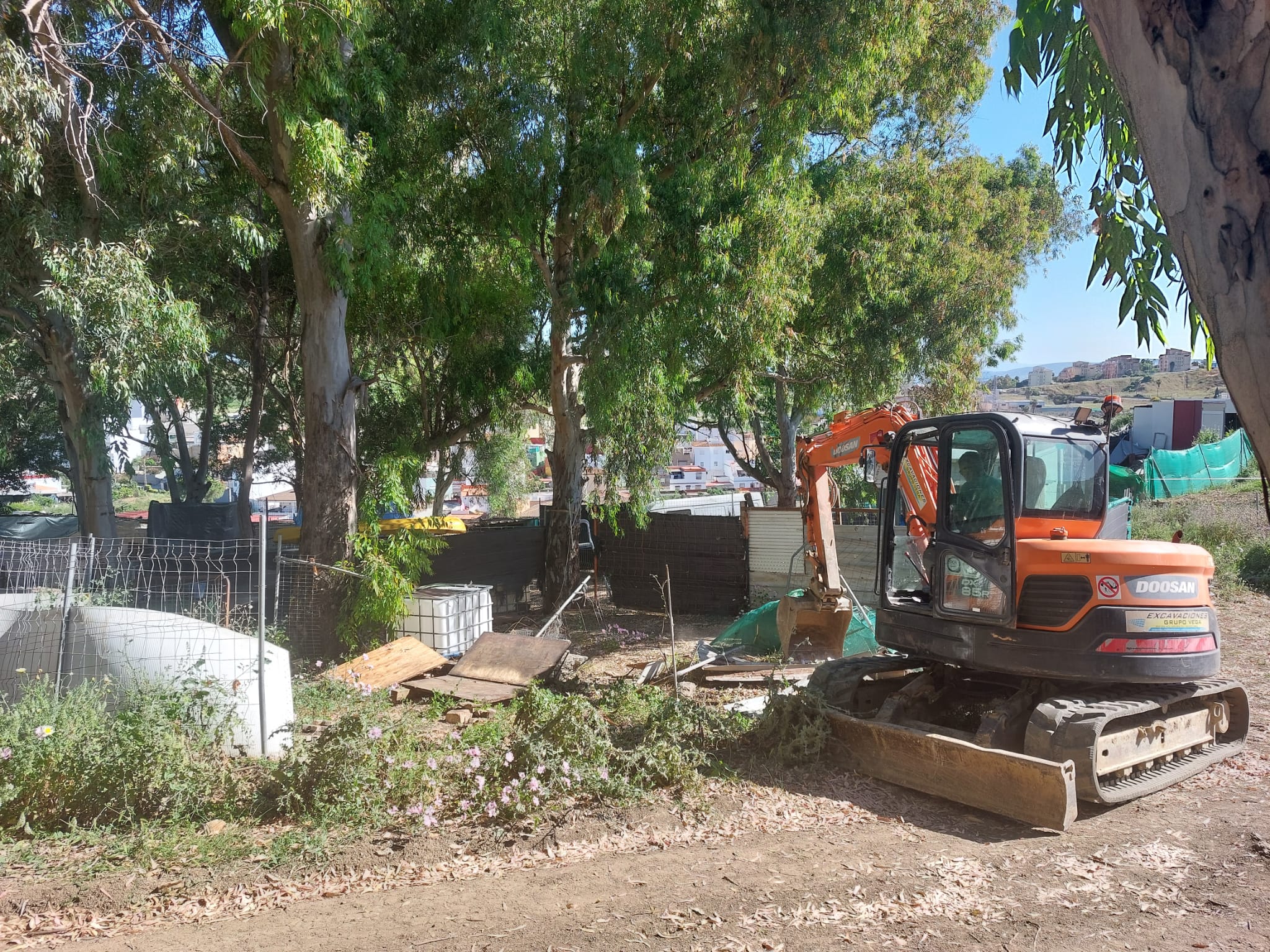 Desmantelamiento de las chabolas en la zona de Los Pastores.