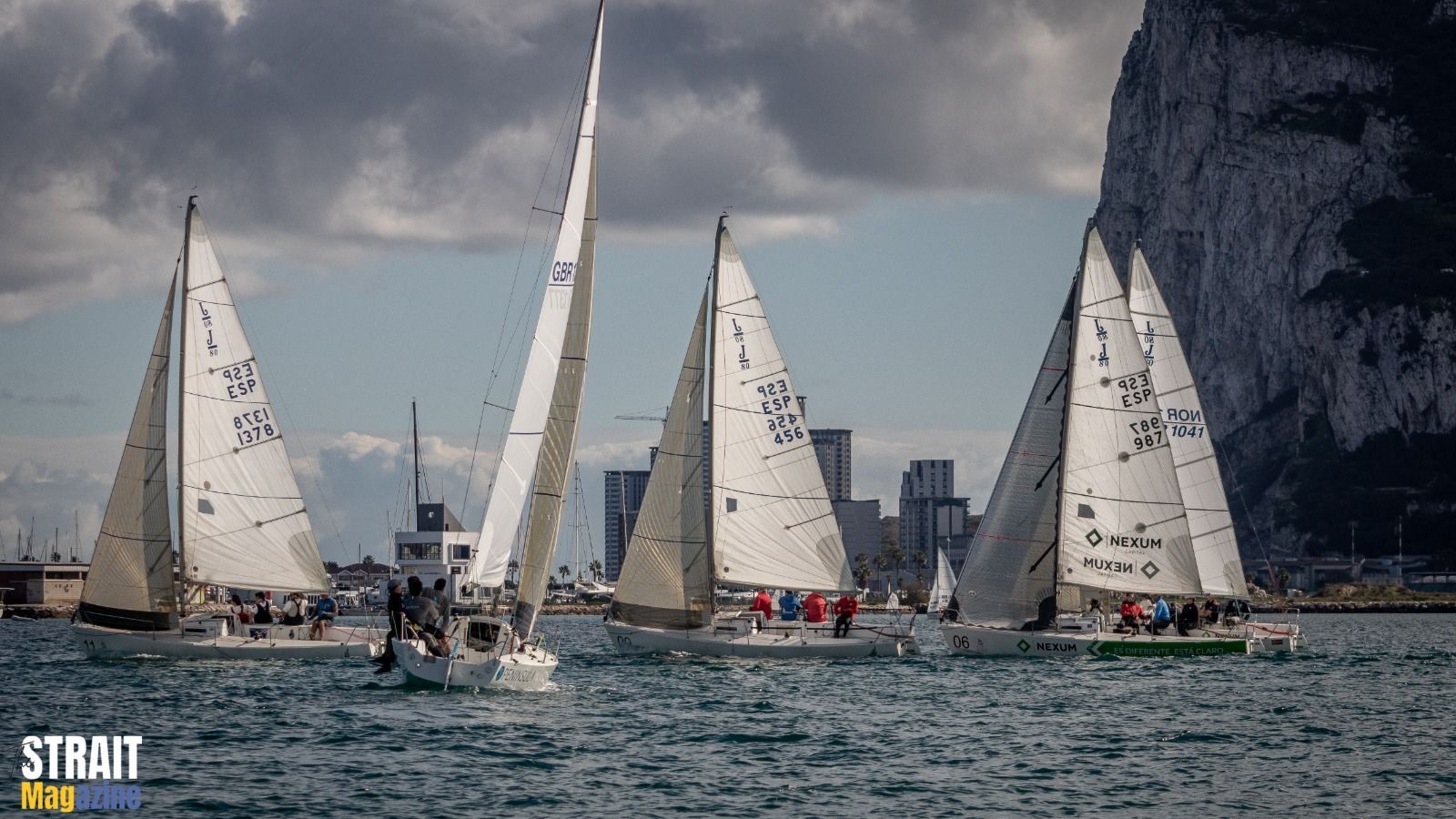 Todo listo en La Línea para la gran final del Circuito Alcaidesa Marina de J/80. Foto: Daniel Uriarte. Strait Magazine. 