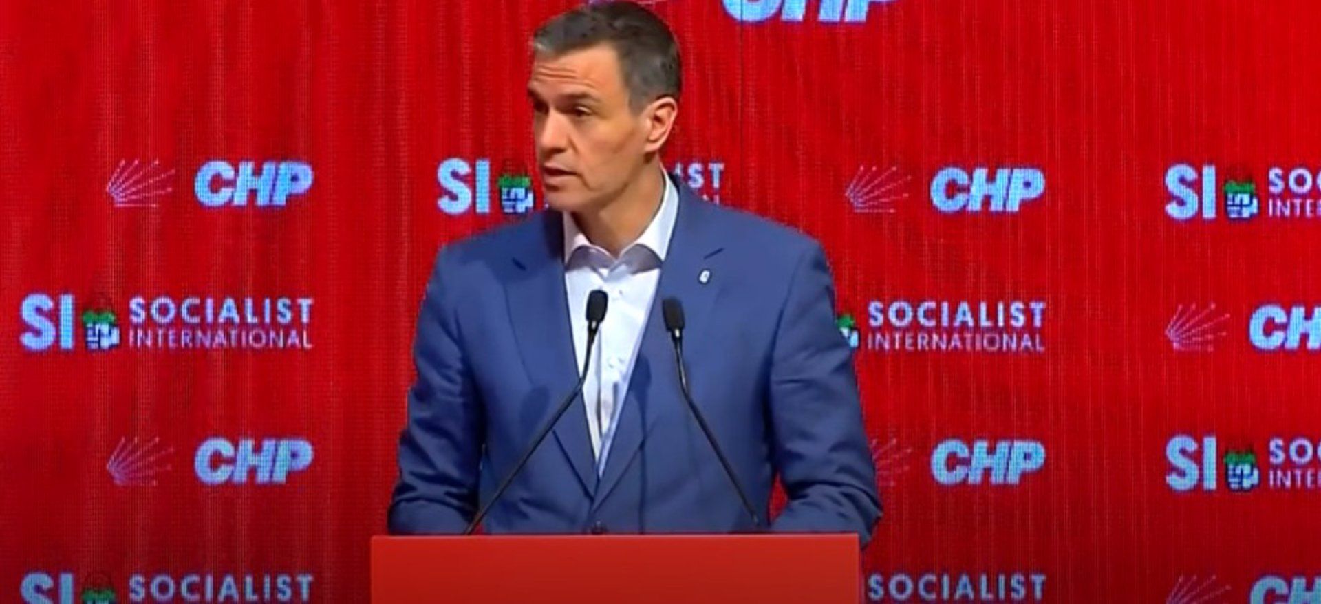 El presidente del Gobierno, Pedro Sánchez, una violación del derecho humanitario internacional", en una intervención en la apertura del Consejo de la Internacional Socialista, celebrado en Estambul - PSOE