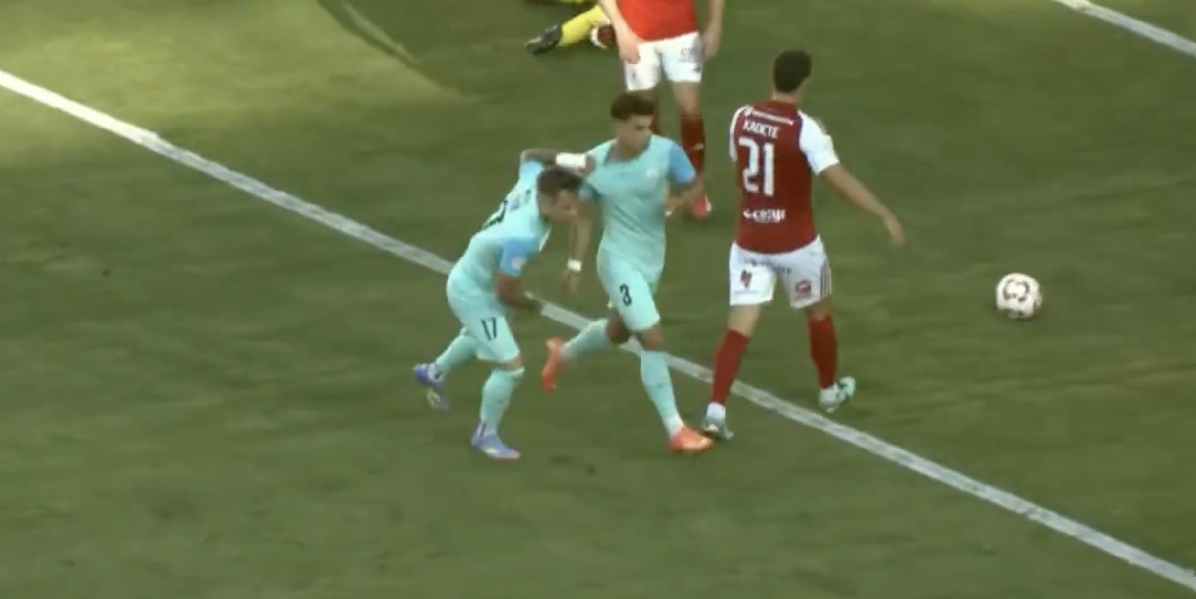 Dani Merchán celebra el gol. 