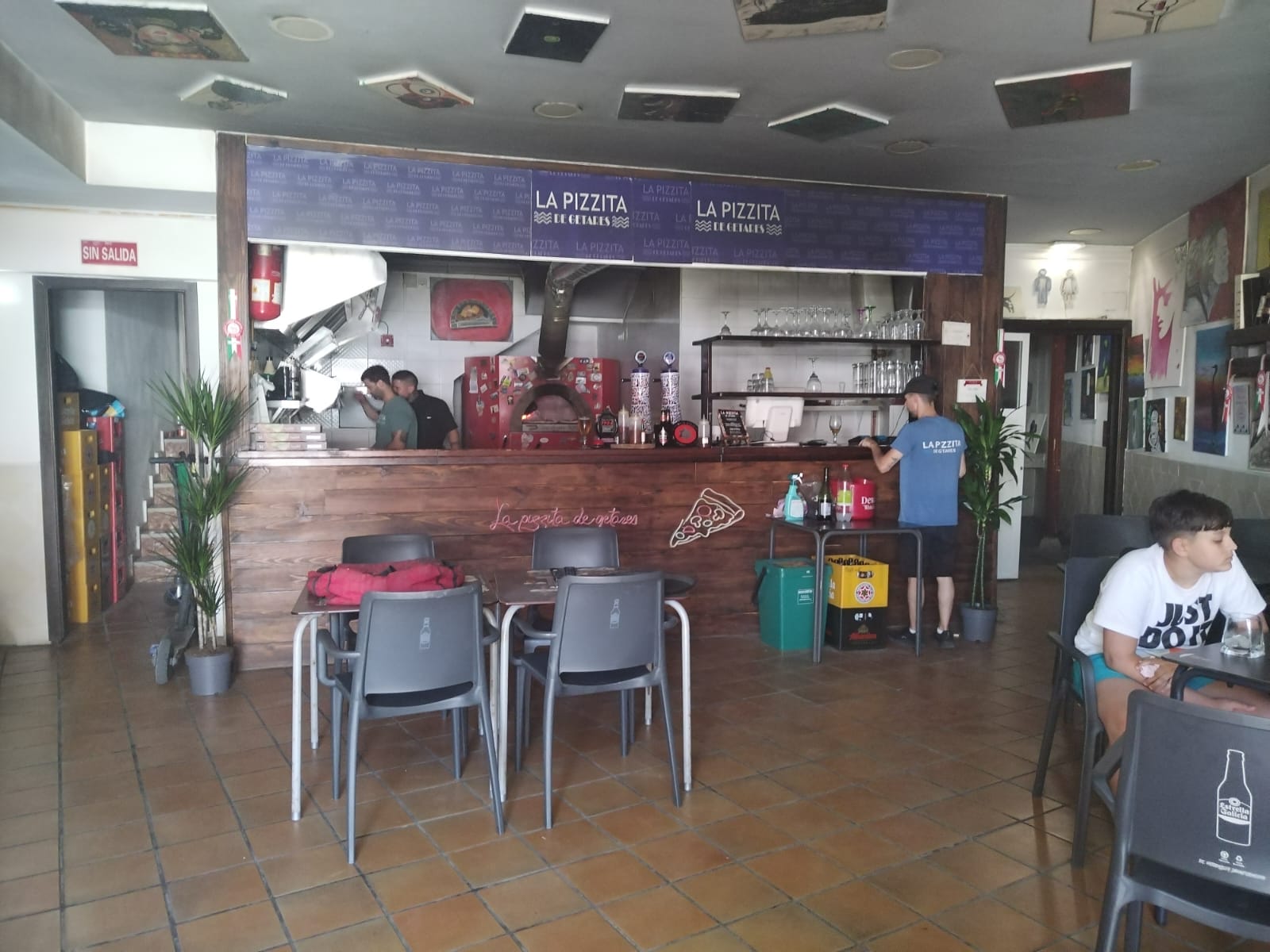 Getares sufre un apagón en la restauración del paseo marítimo en plena hora punta