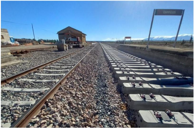 La electrificación del tramo Ronda-Bobadilla avanza y entra en fase de proyecto y obras .