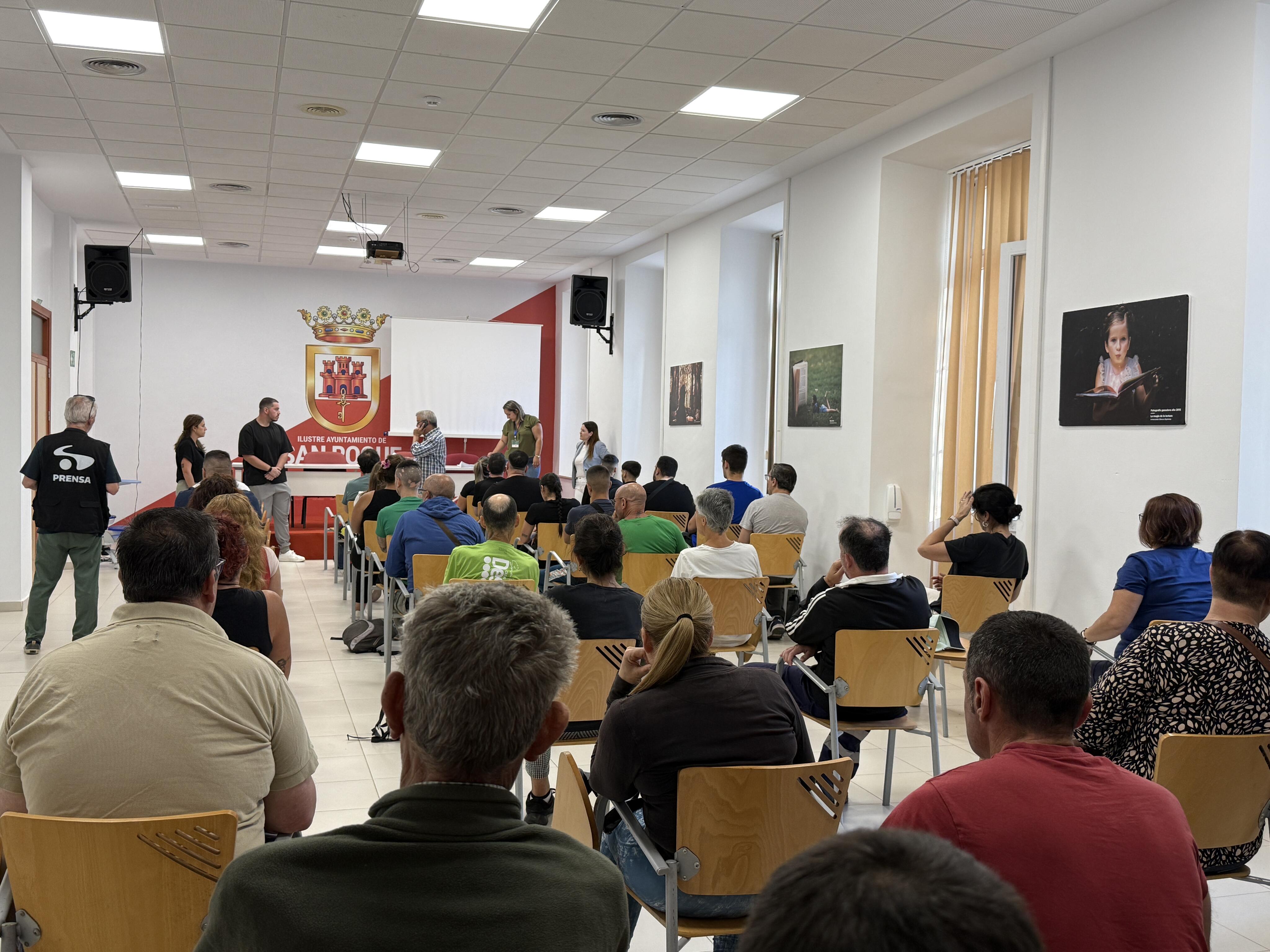 El Ayuntamiento de San Roque recibe la incorporación de 39 parados a través de un Plan de Empleo.