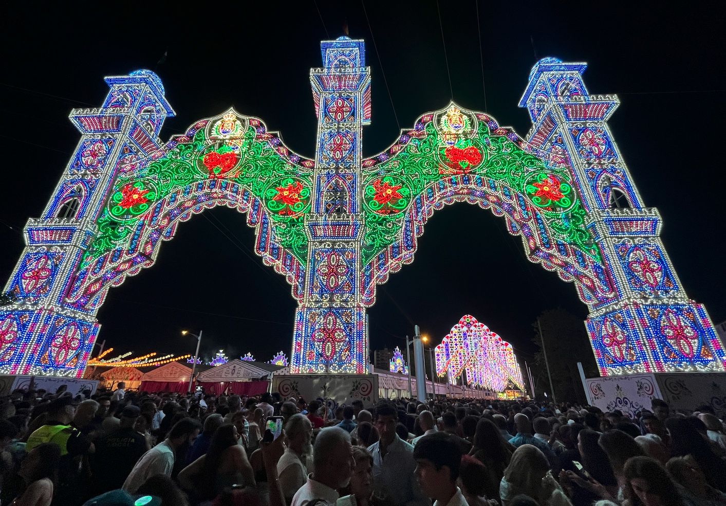 De los actos previos a los fuegos artificiales: esta es la programación municipal de la Feria Real de Algeciras 2025. 