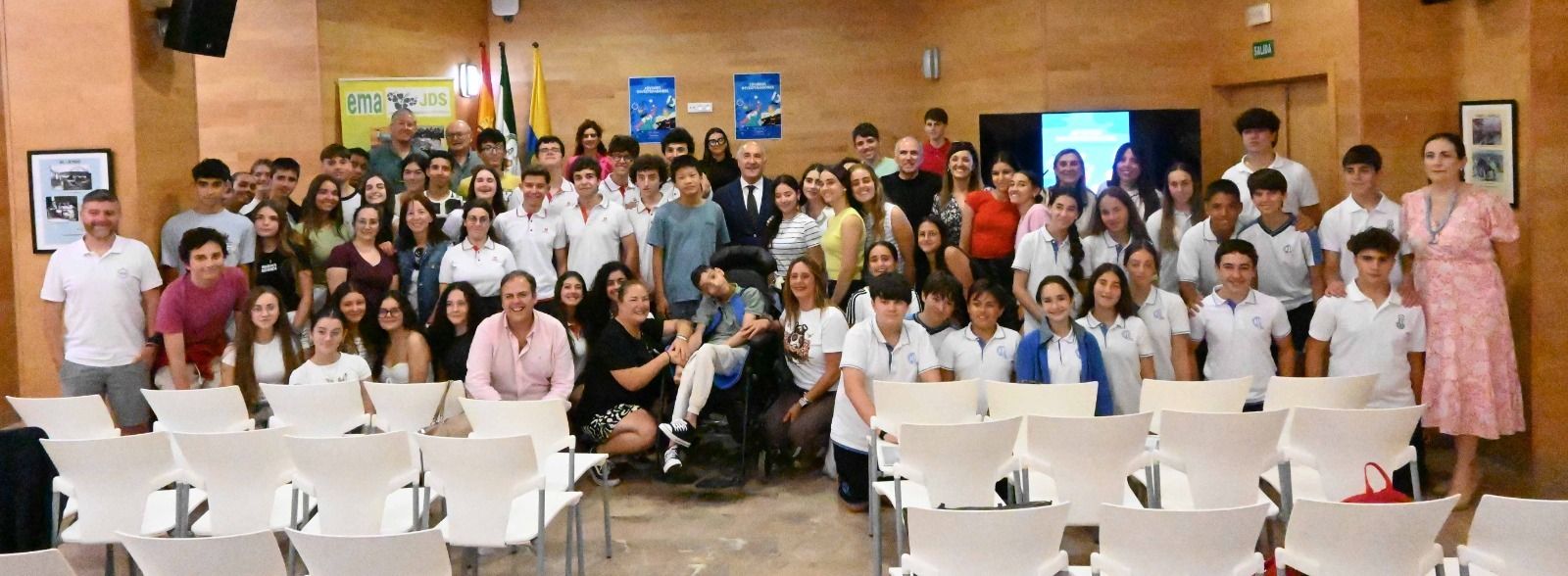 Algeciras reconoce a alumnos de centros educativos en el X Certamen de Jóvenes Investigadores